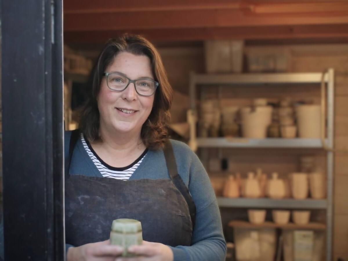 Su Thompson ceramics